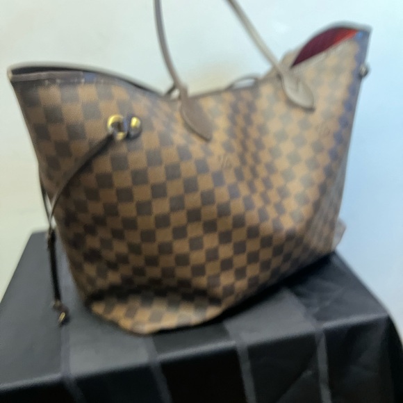 Louis Vuitton Brown Checkered Tote Bag - Picture 6 of 16